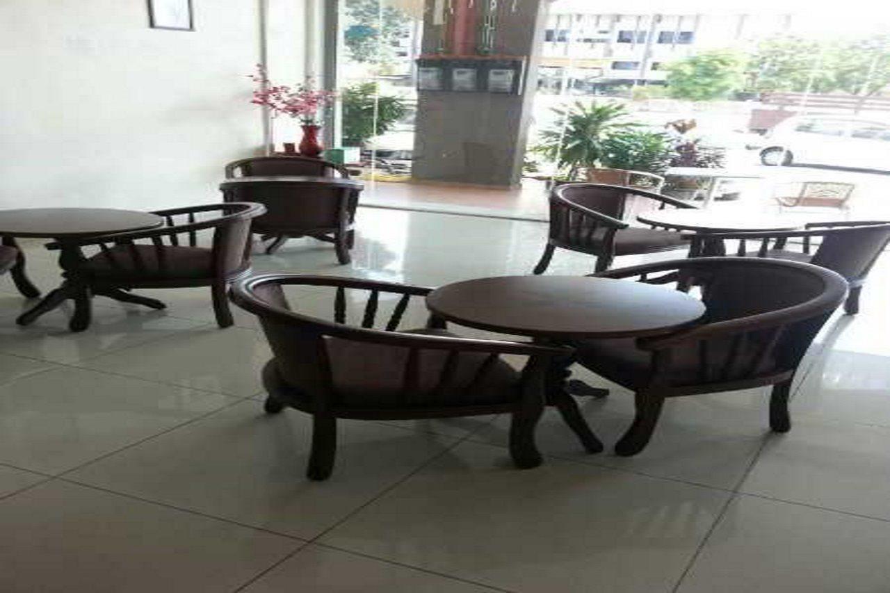 Oyo 301 River Inn Hotel Butterworth Exterior photo